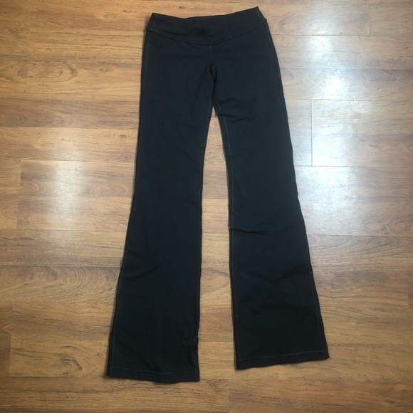 Lululemon Solid Black Stretch Flare Yoga Pants 4 - Picture 2 of 8